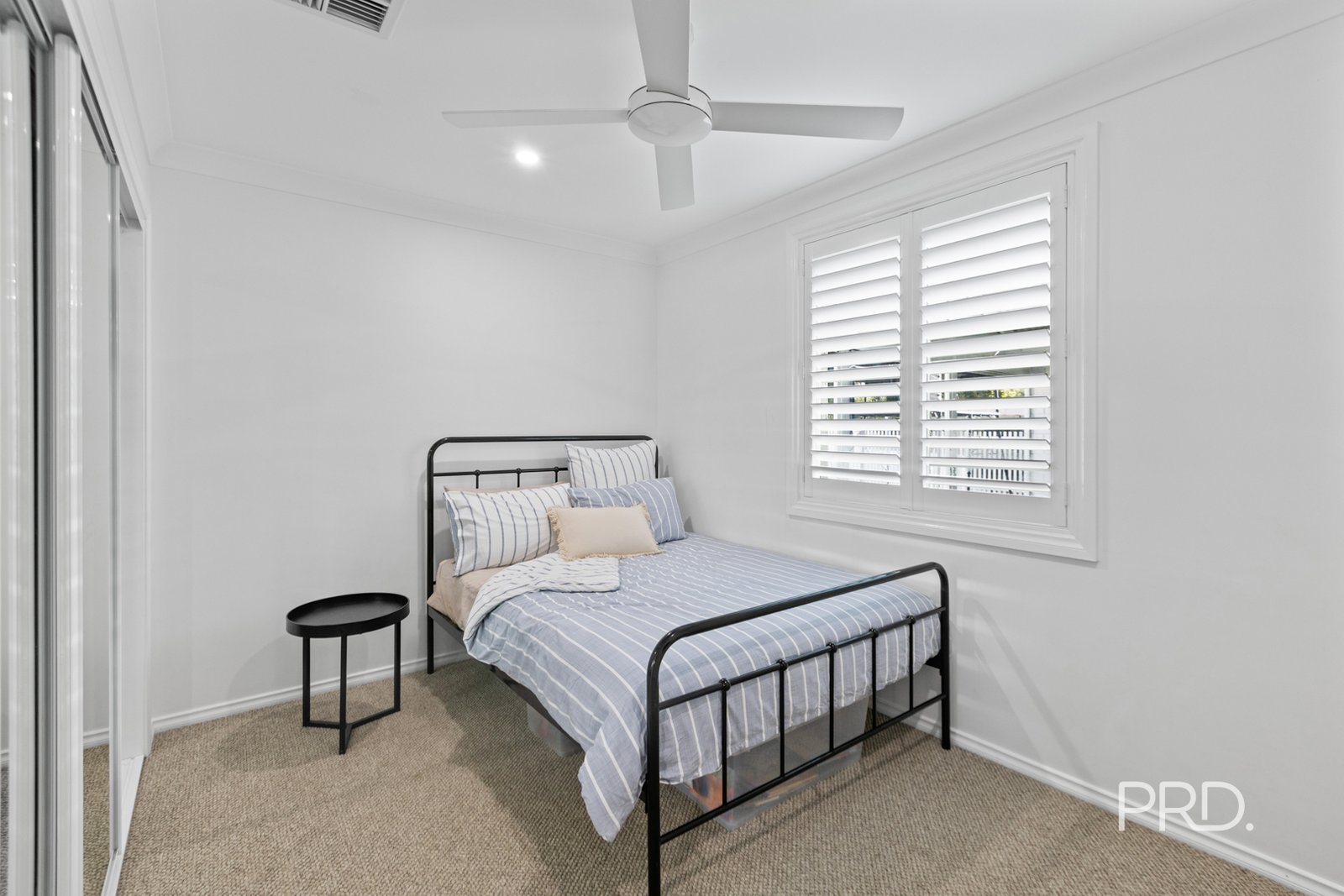 10 Lansdowne Avenue LAKE ALBERT 15