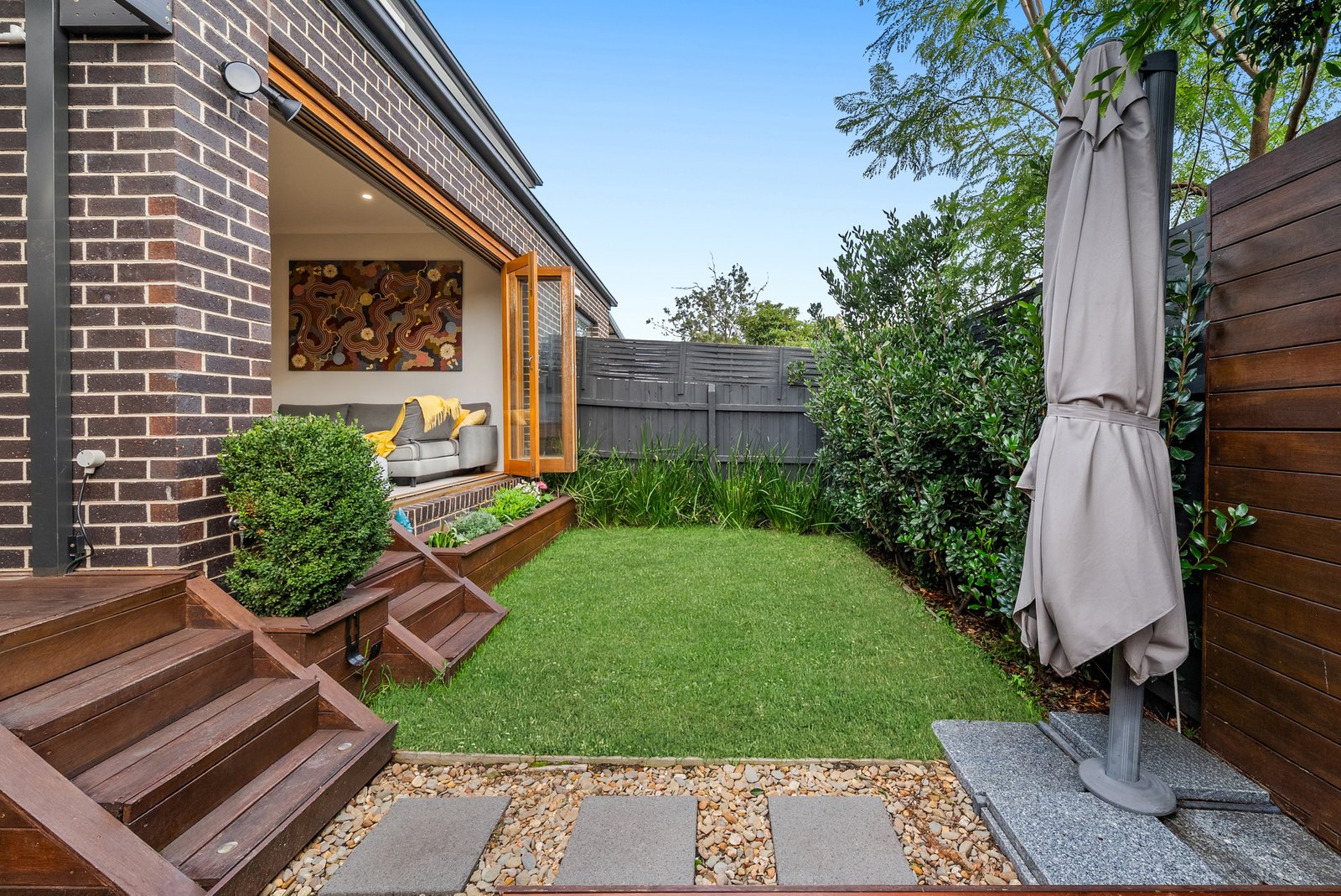 Gallery: 10 Laurel Street