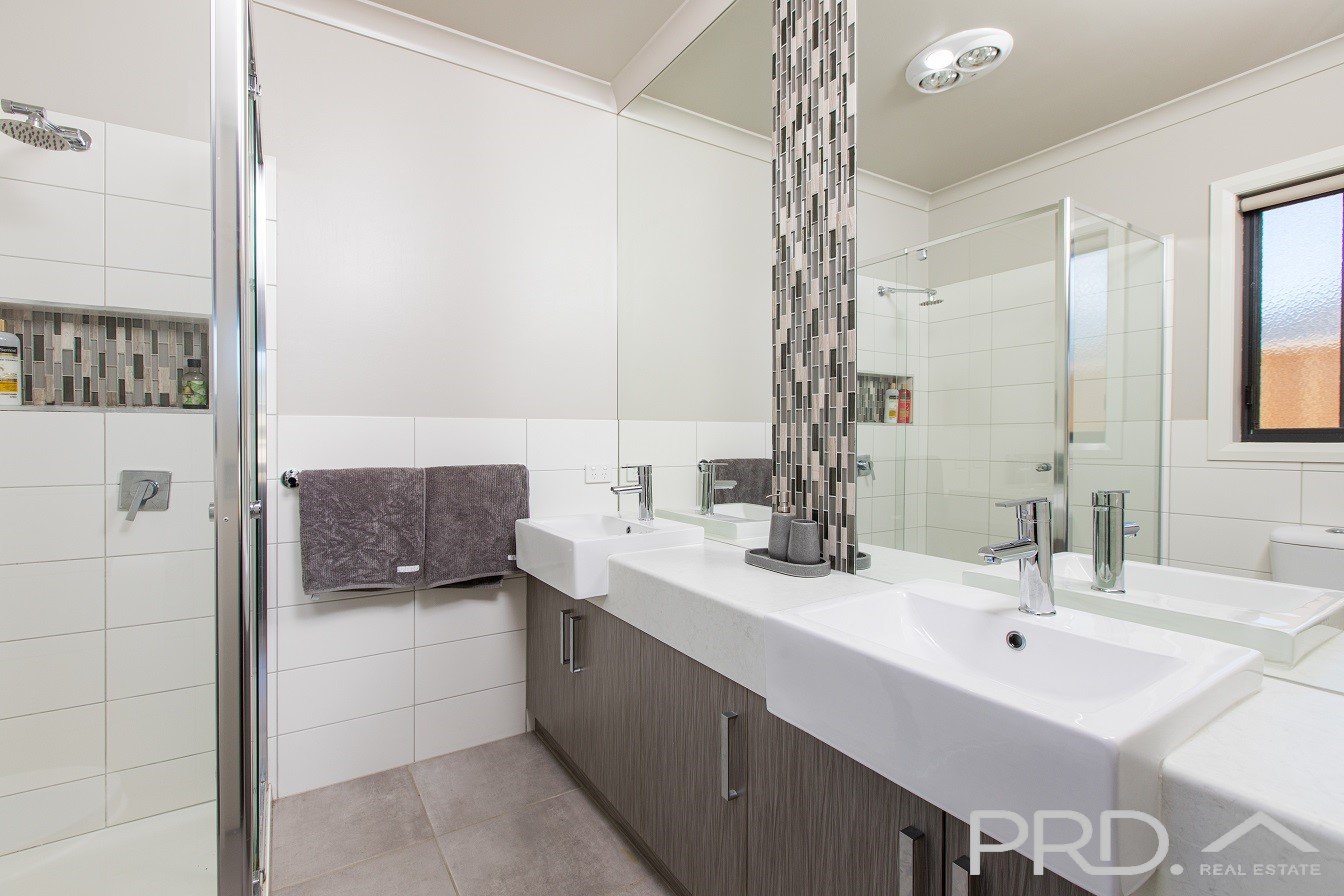 10 Lavender Rise RED CLIFFS 10