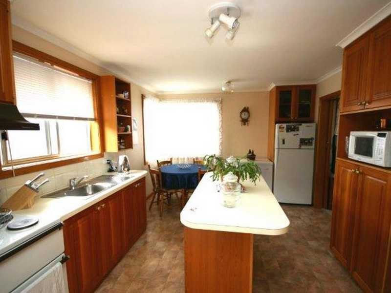 10 Laverack Court AUSTINS FERRY 2