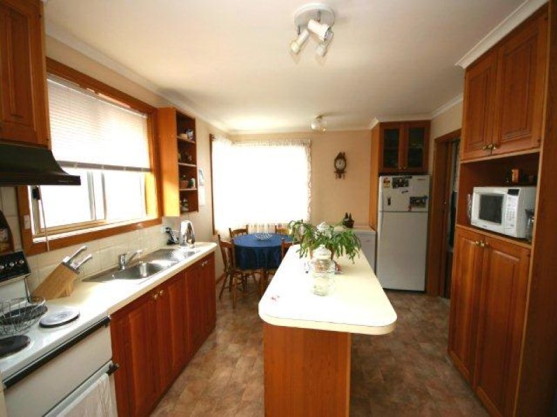 10 Laverack Court AUSTINS FERRY 3