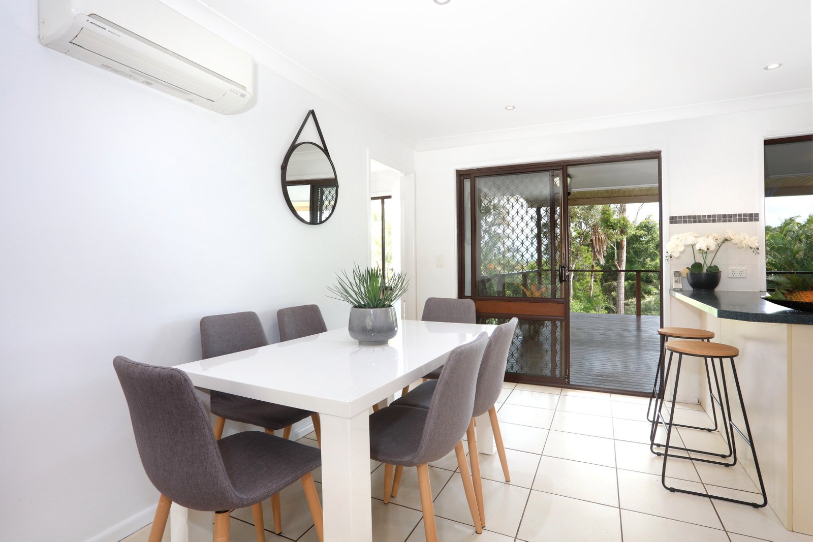 10 Lavinia Street SOUTHPORT 9