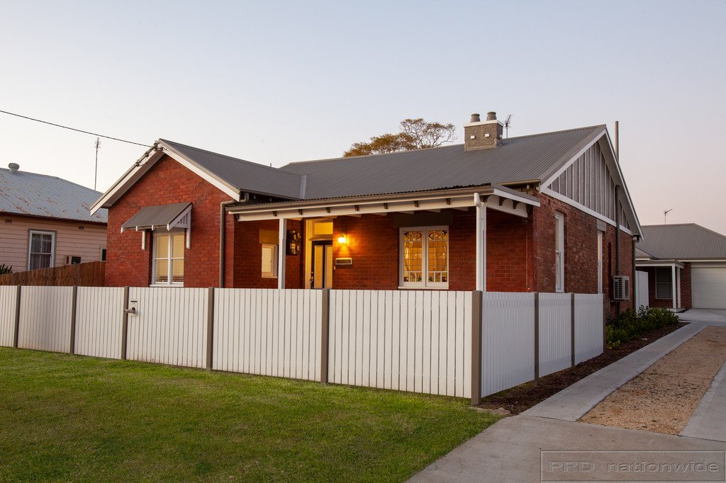 10 Lawes Street EAST MAITLAND 2