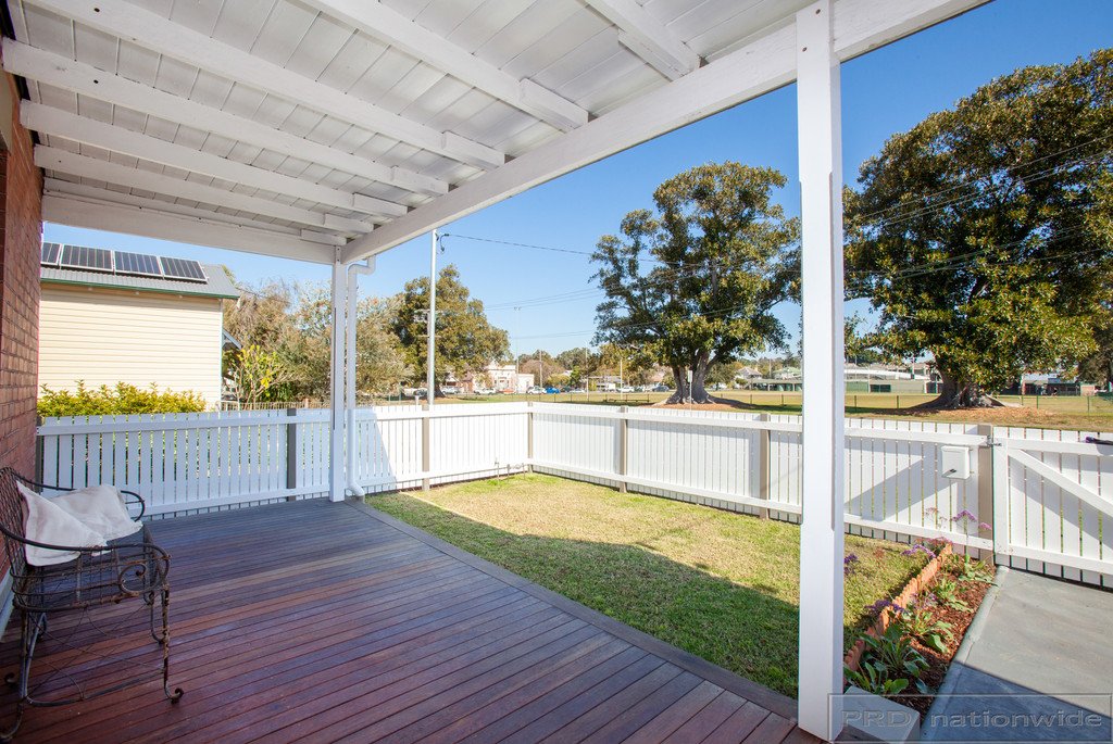 10 Lawes Street EAST MAITLAND 4