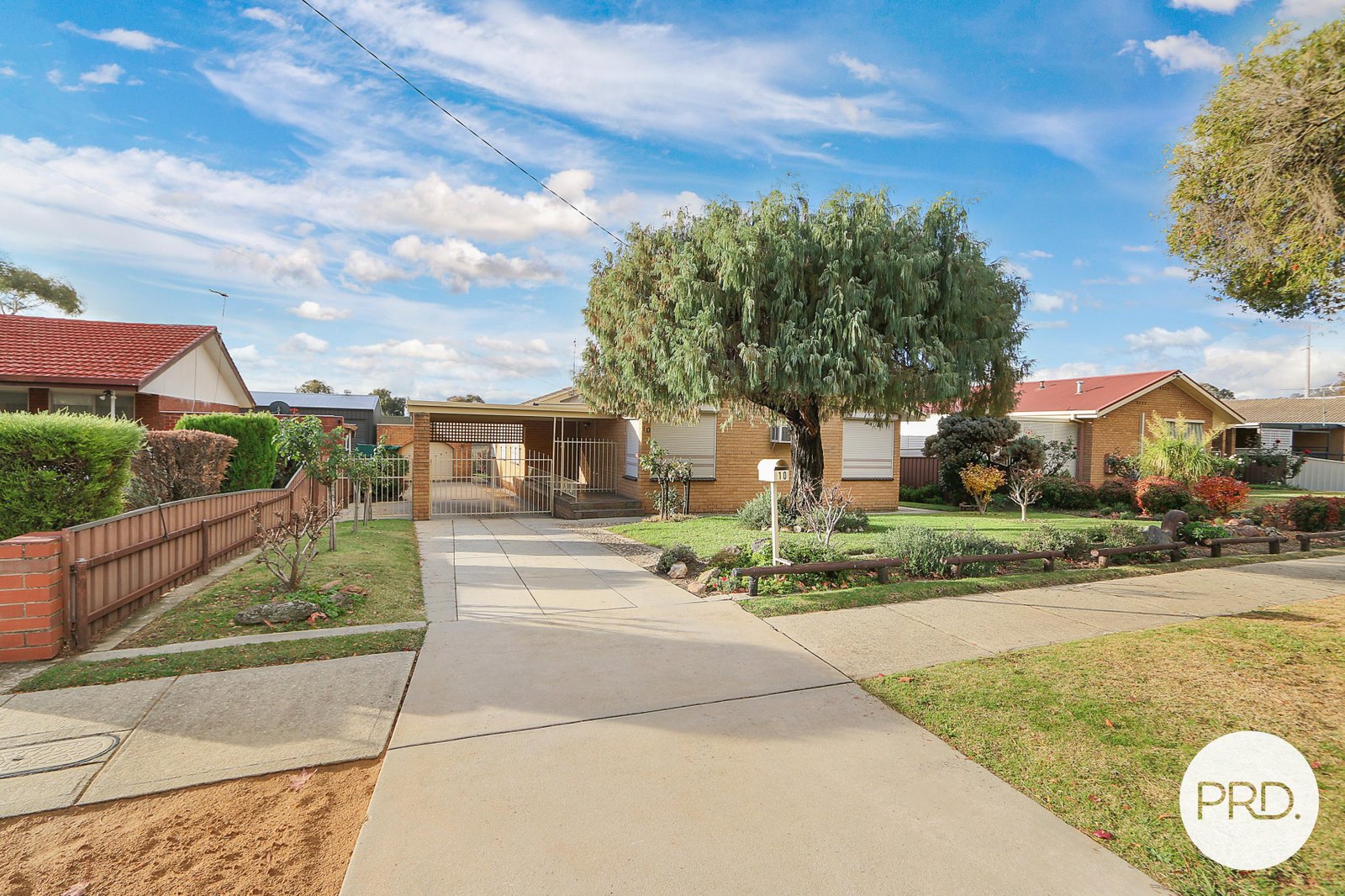 10 Lawrence Street WODONGA 1