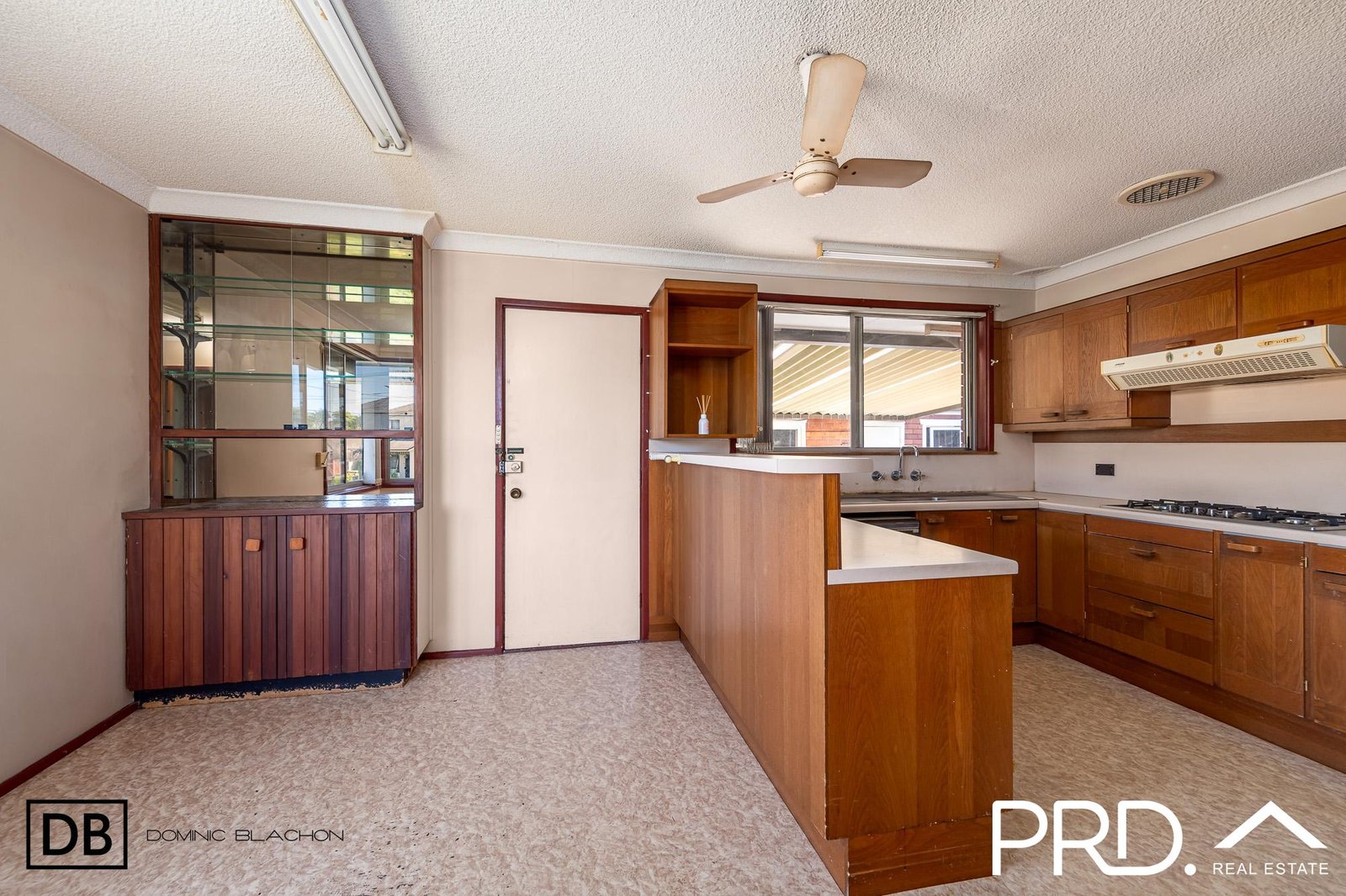 10 Leader Street PADSTOW 4