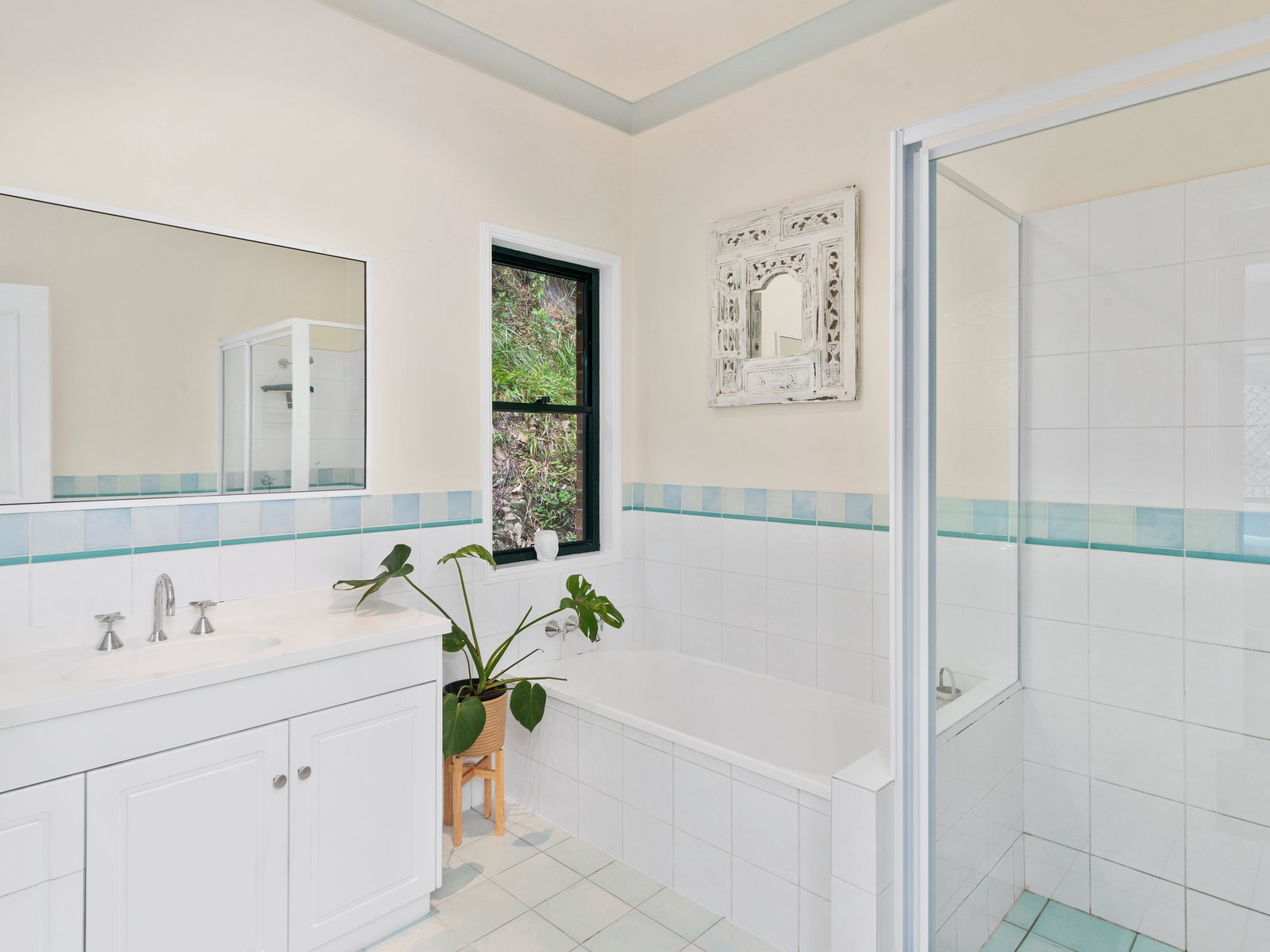 10 Leeward Tce  TWEED HEADS 6