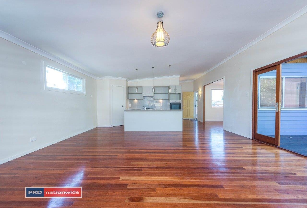 10 Leonard Avenue SHOAL BAY 2