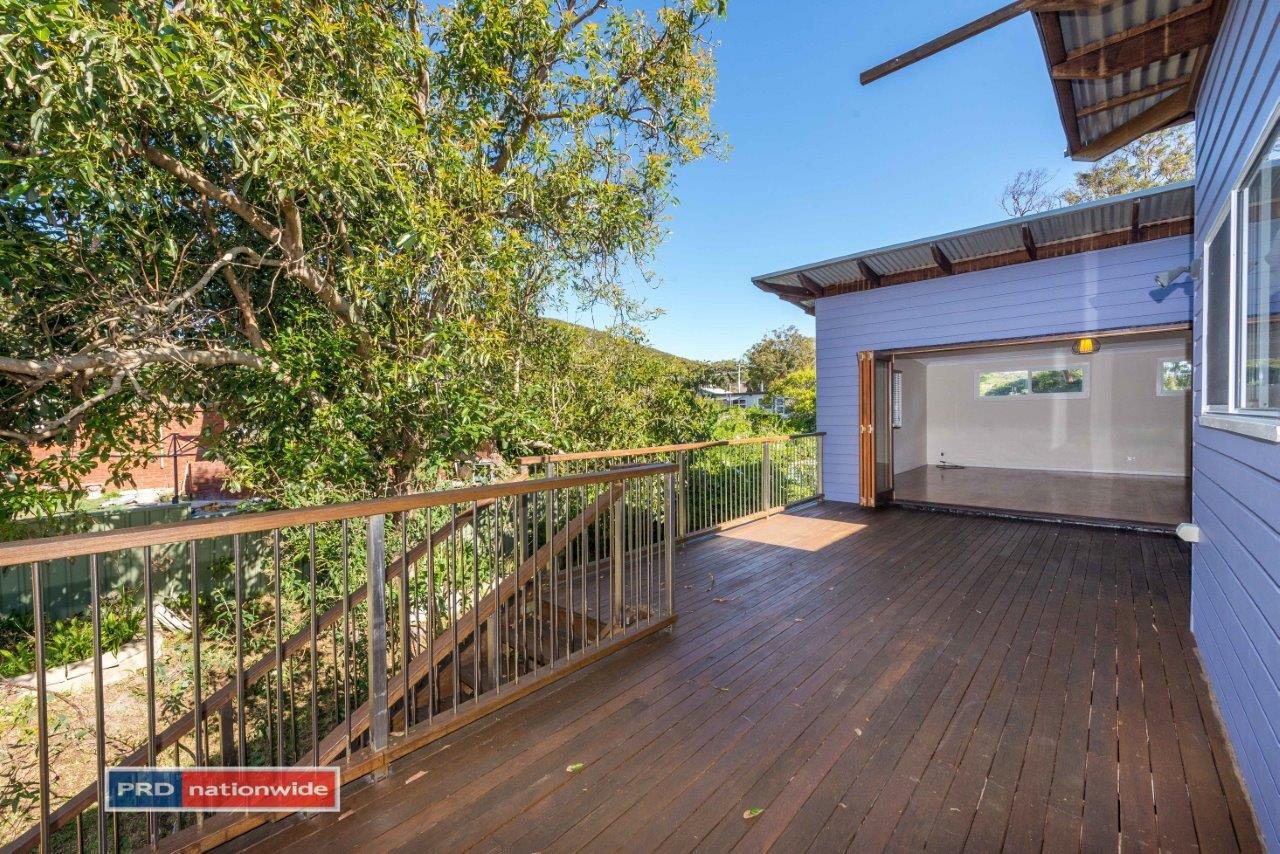 10 Leonard Avenue SHOAL BAY 10