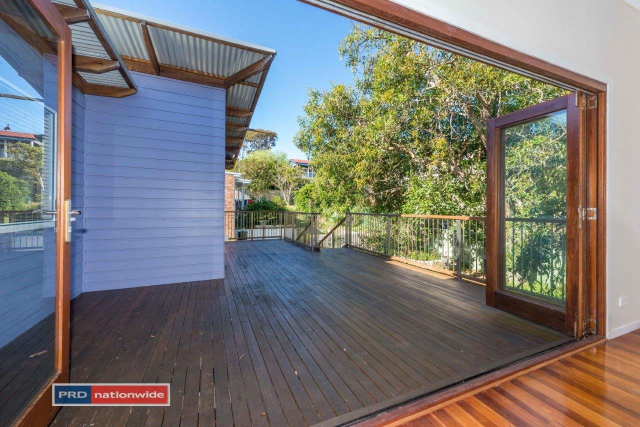 10 Leonard Avenue SHOAL BAY 13