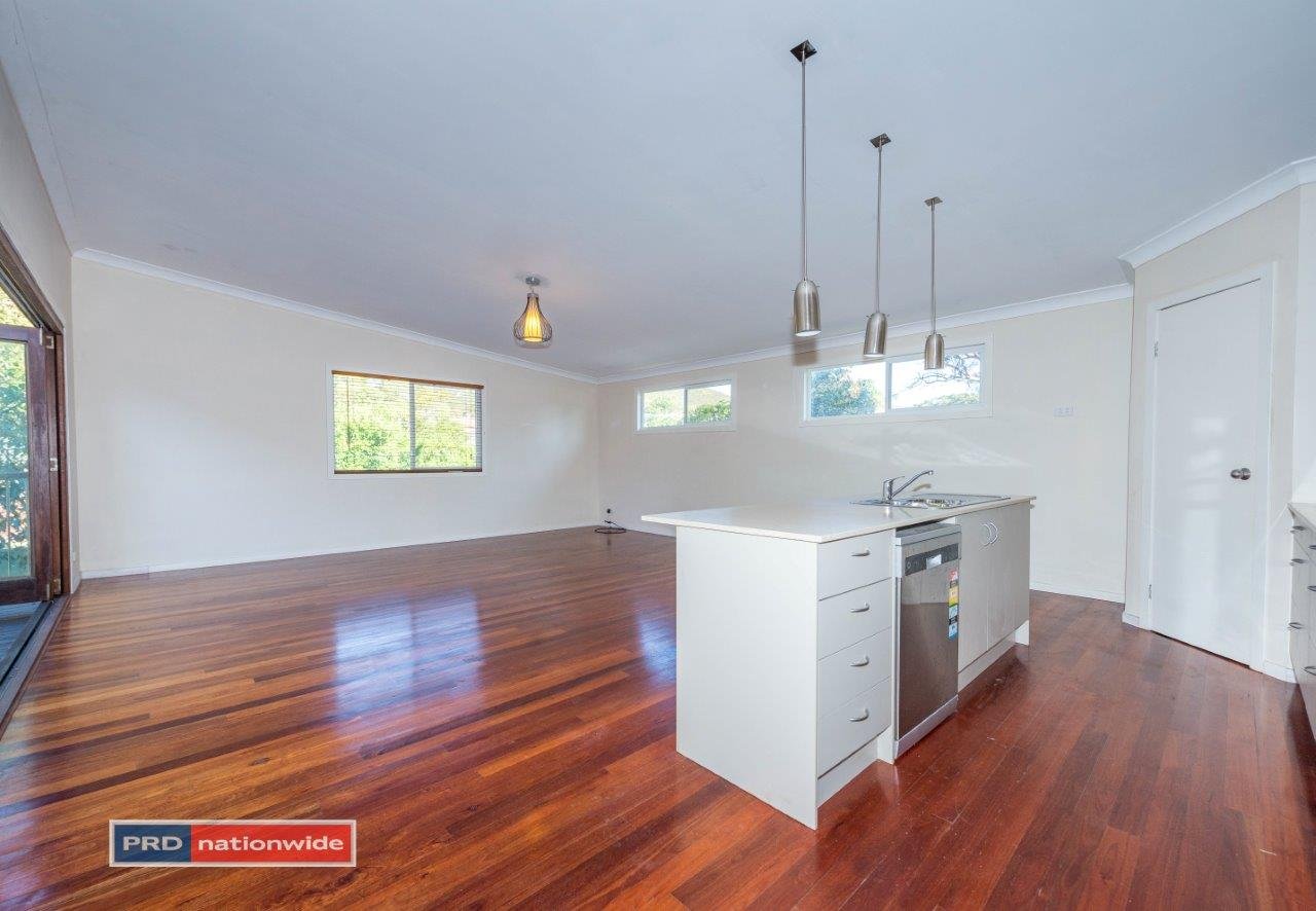 10 Leonard Avenue SHOAL BAY 15