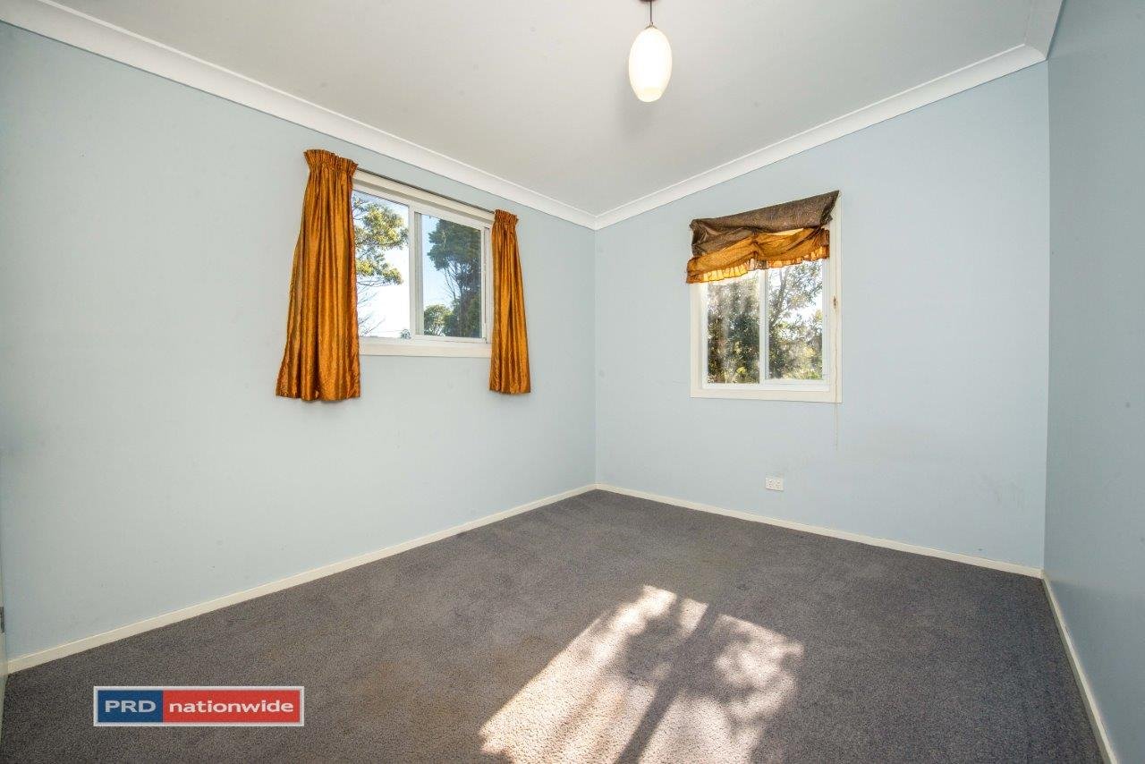 10 Leonard Avenue SHOAL BAY 18