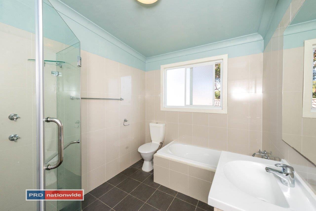 10 Leonard Avenue SHOAL BAY 20