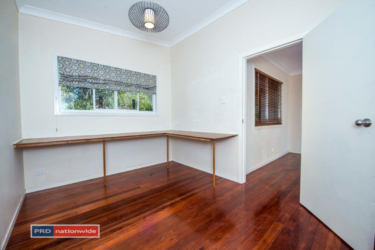 10 Leonard Avenue SHOAL BAY 21