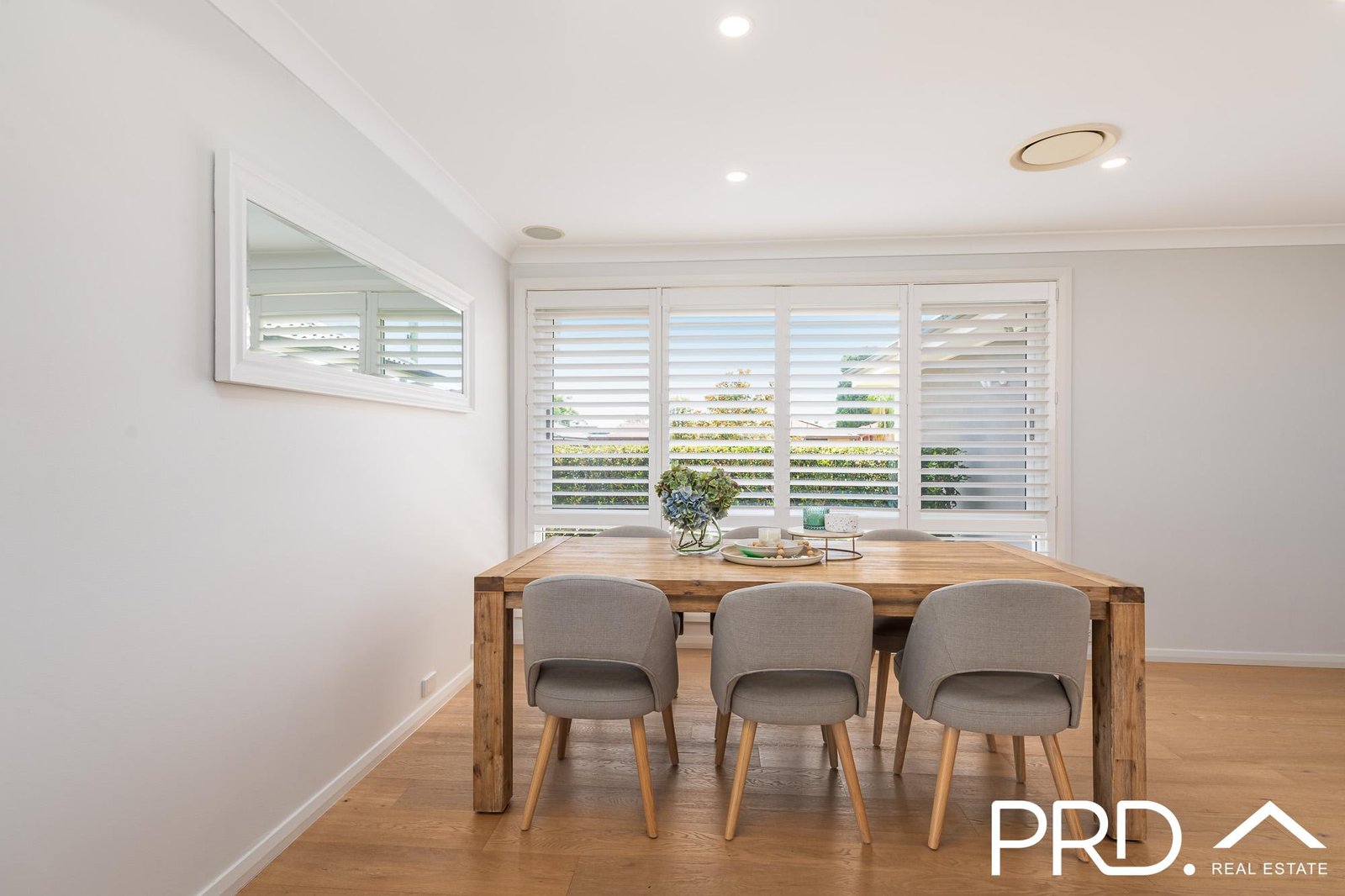 10 Lille Place MILPERRA 3