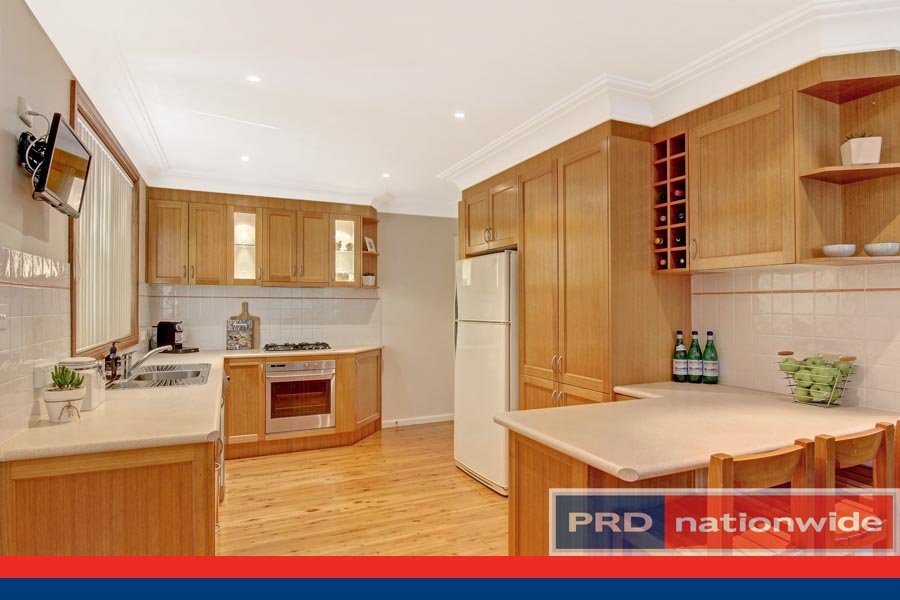 10 Lilydale Avenue PEAKHURST 4