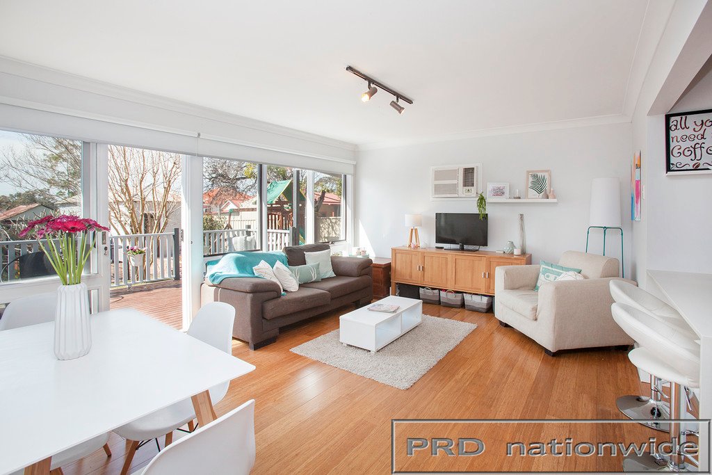 10 Lindesay Street EAST MAITLAND 9