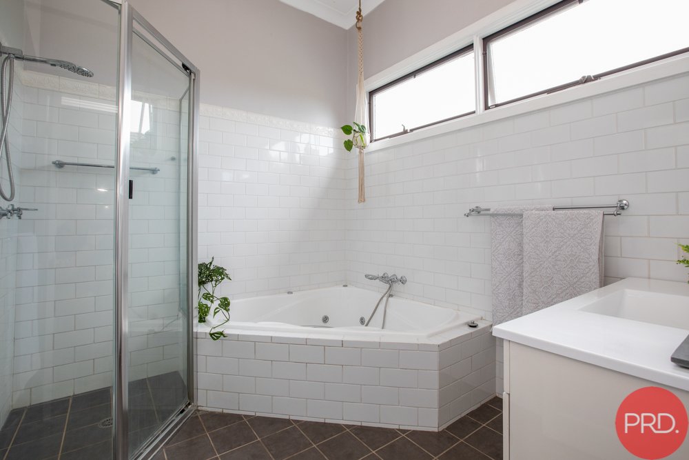 10 Lindesay Street EAST MAITLAND 18