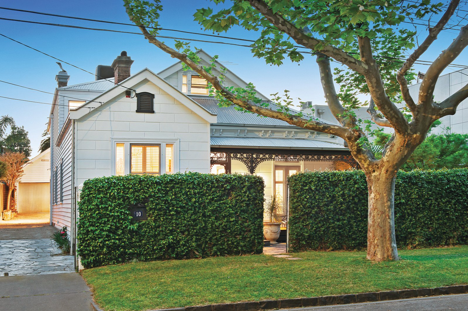 10 Lindsay Street, Brighton, VIC