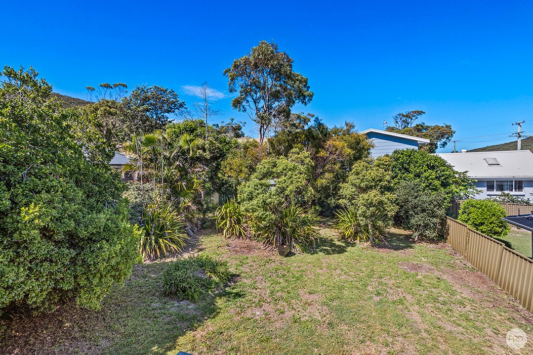 10 Lionel Avenue SHOAL BAY 25