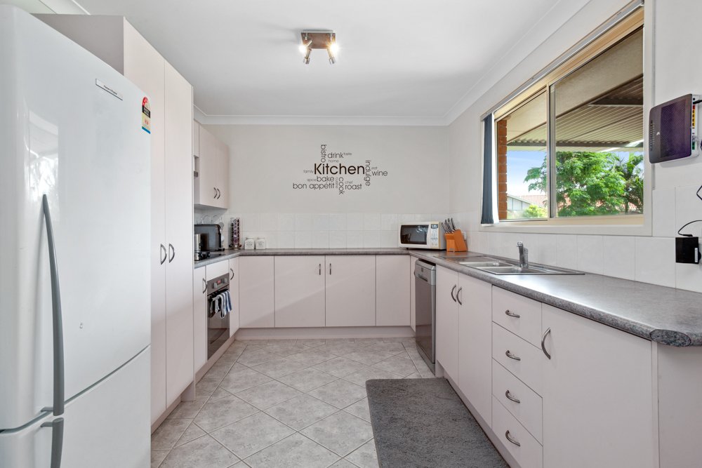 10 Lisa Place RUTHERFORD 5