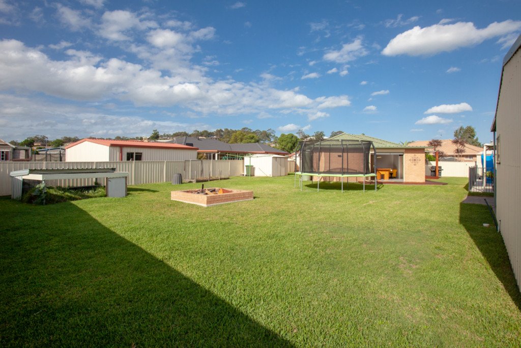 10 Lisa Place RUTHERFORD 16