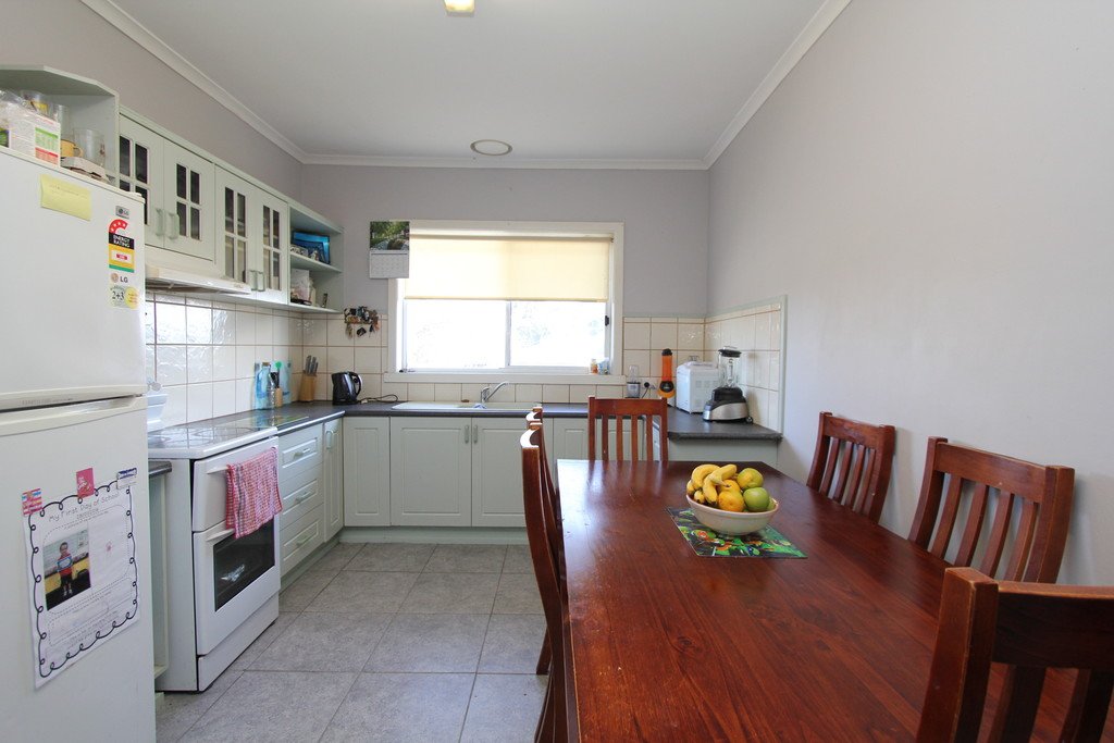 10 Lismore Road SKIPTON 1