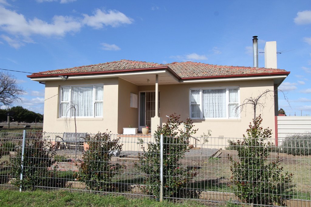 10 Lismore Road SKIPTON 2