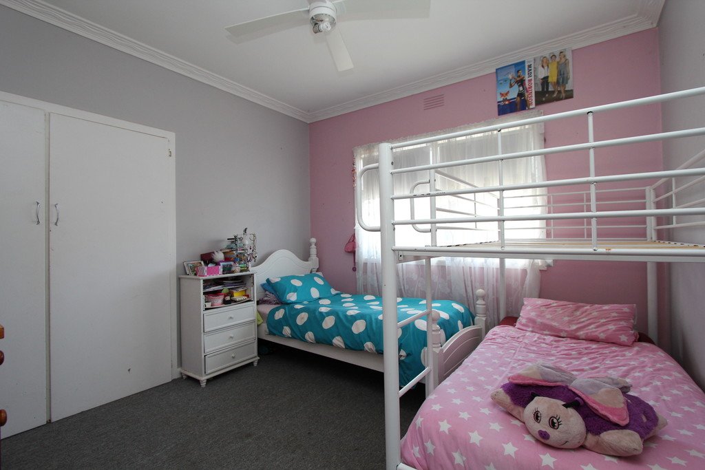 10 Lismore Road SKIPTON 8