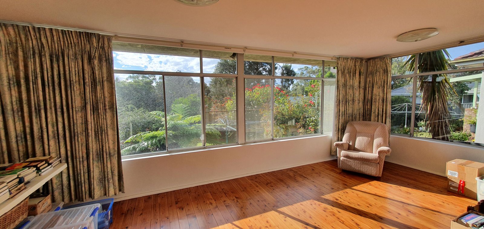 10 Lloyd Street OATLEY 2