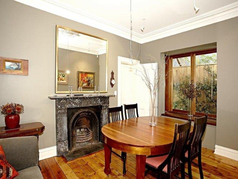 Gallery: 10 Loch Street