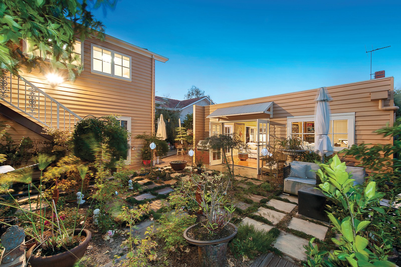 10 Lofty Avenue, Camberwell, VIC