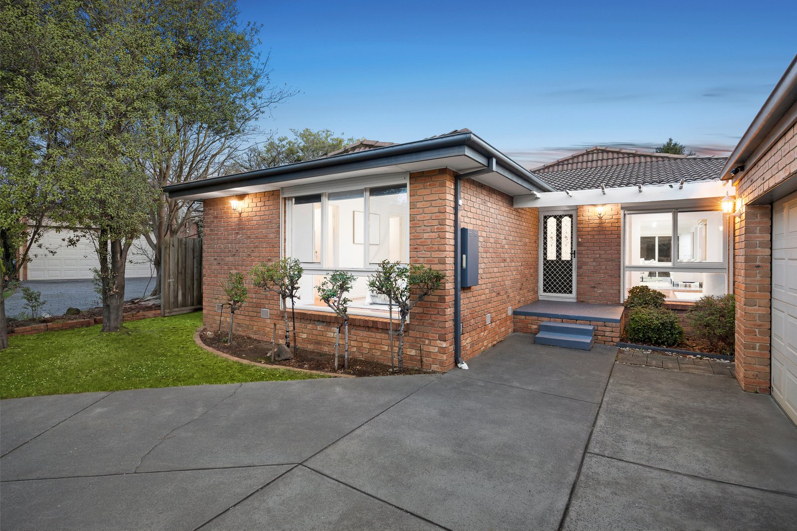 Gallery: 10 Lonsdale Avenue