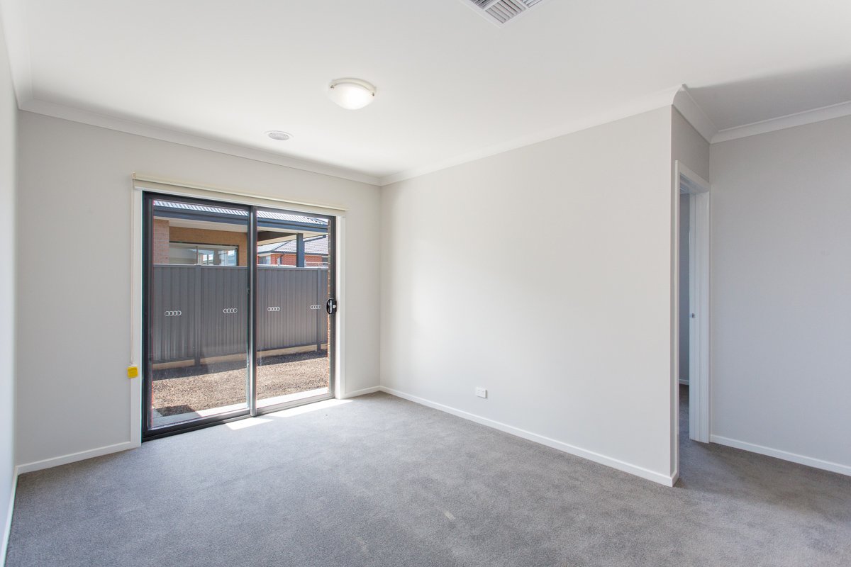 Gallery: 10 Lorensini Road