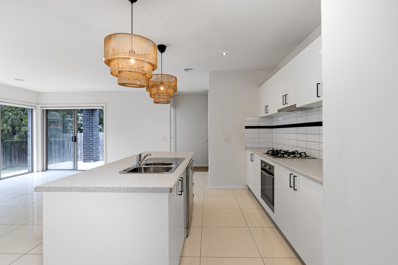 Gallery: 10 Ludbrook Court