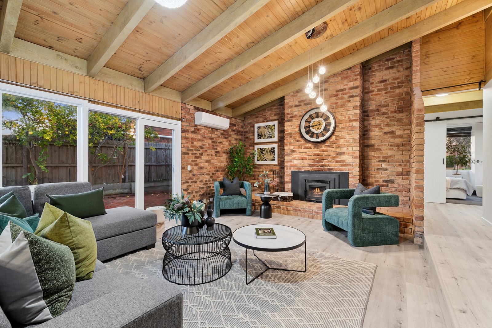 Gallery: 10 Lumeah Court
