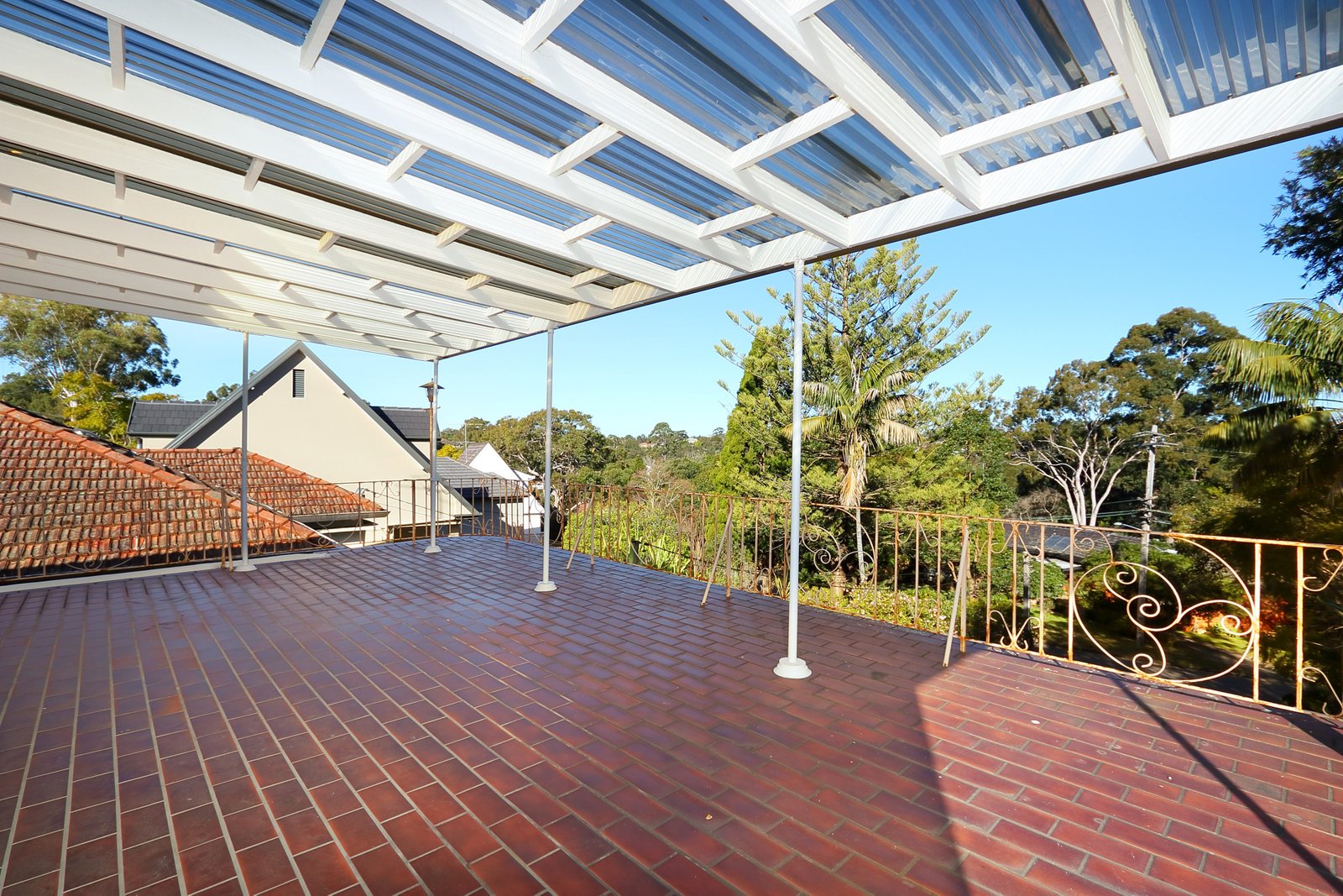 10 Macken Street OATLEY 4