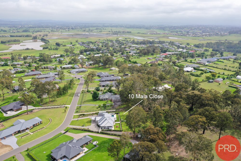 10 Mala Close LOUTH PARK 3