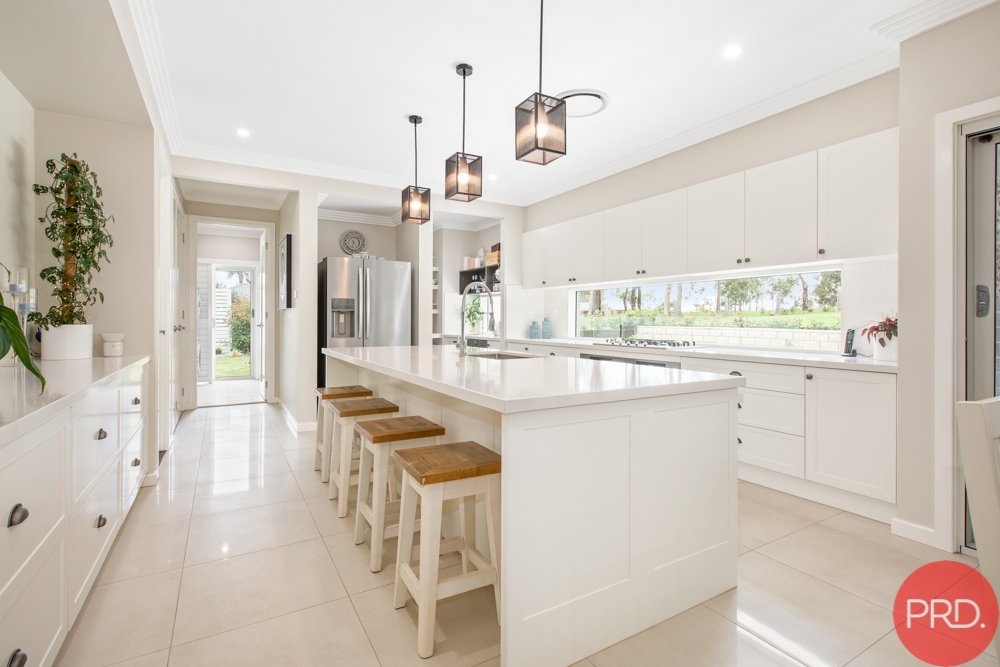 10 Mala Close LOUTH PARK 5