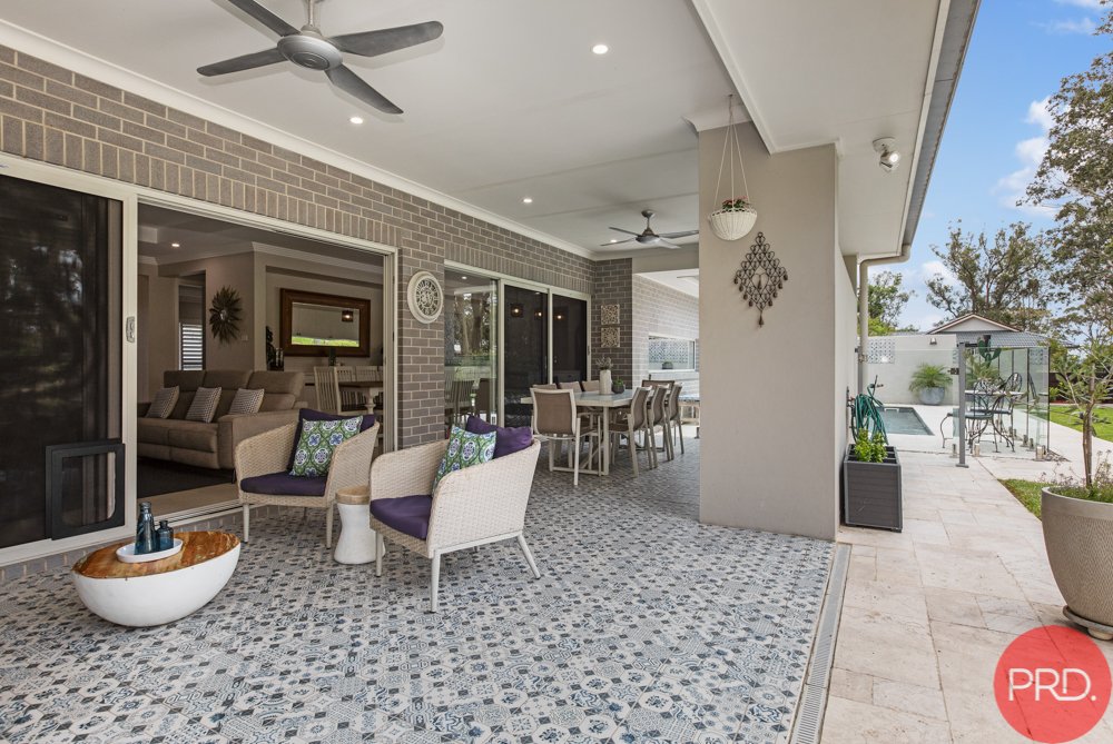 10 Mala Close LOUTH PARK 21