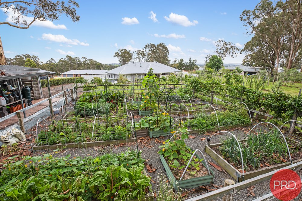 10 Mala Close LOUTH PARK 29