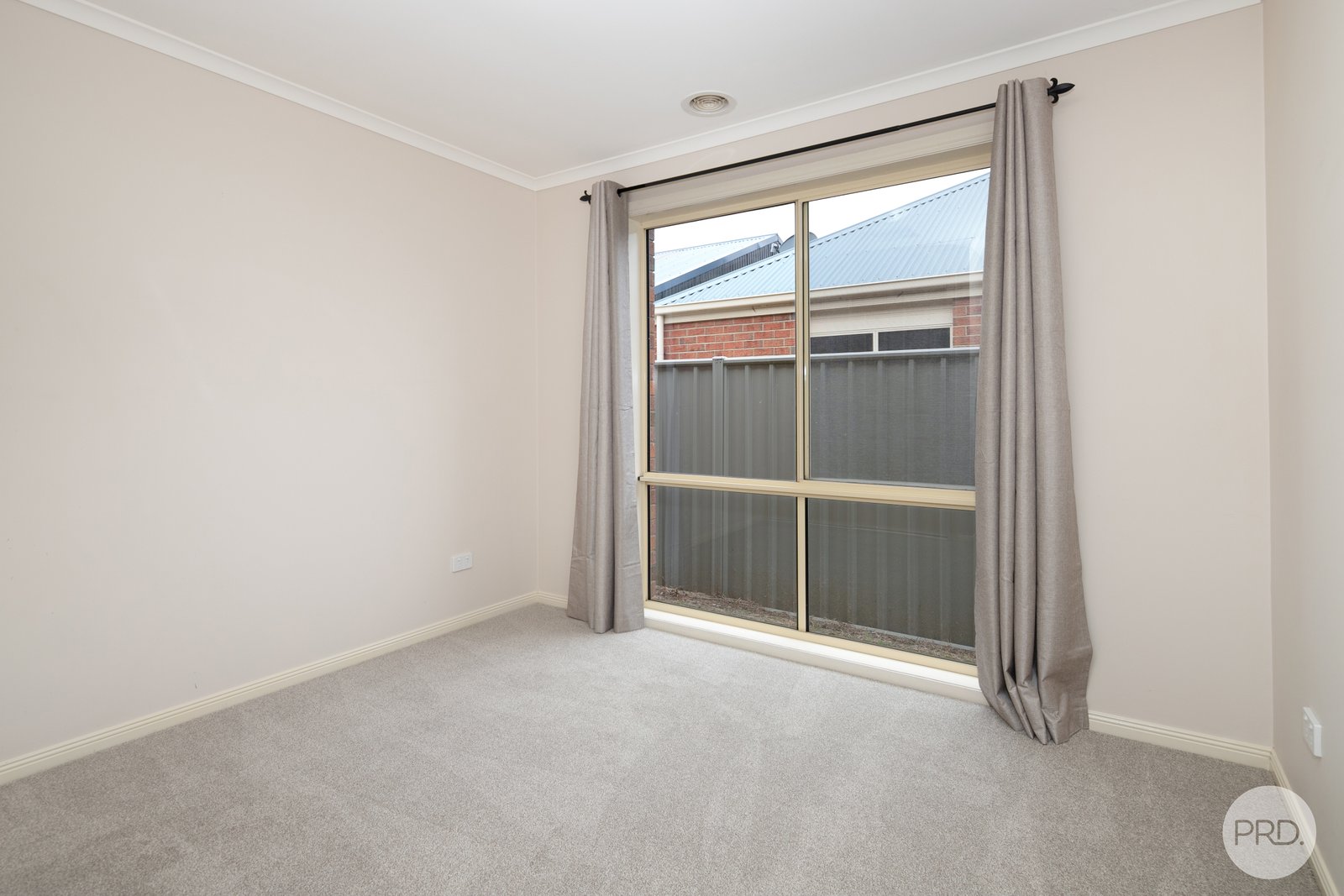 10 Manna Boulevard DELACOMBE 9