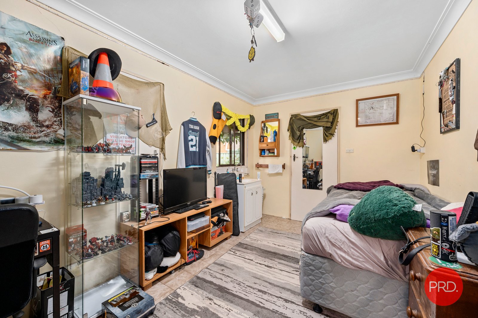 10 Manning Avenue COFFS HARBOUR 9