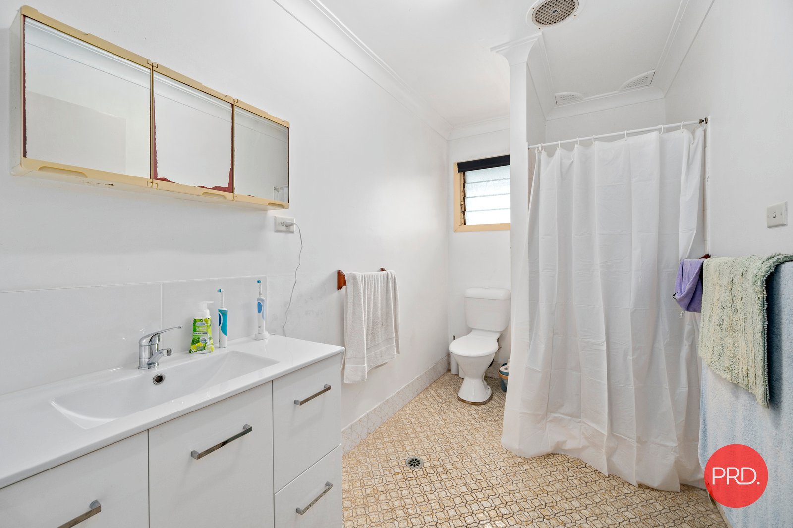 10 Manning Avenue COFFS HARBOUR 11