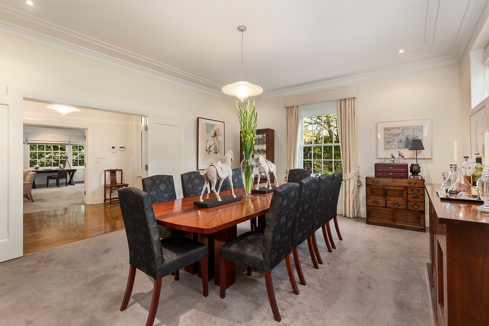 Real Estate and Property in 10 Maple Grove, Toorak, VIC