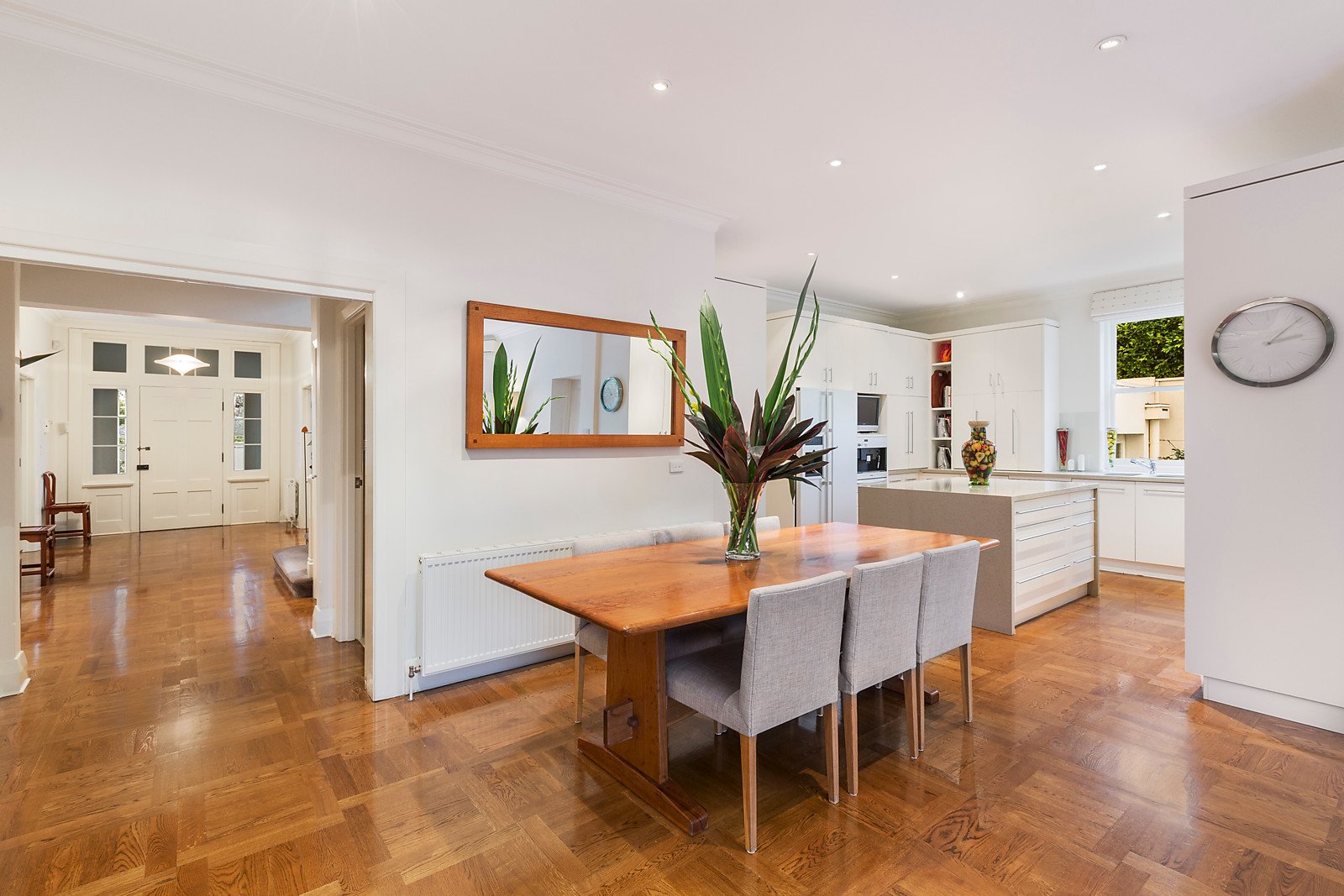 Real Estate and Property in 10 Maple Grove, Toorak, VIC