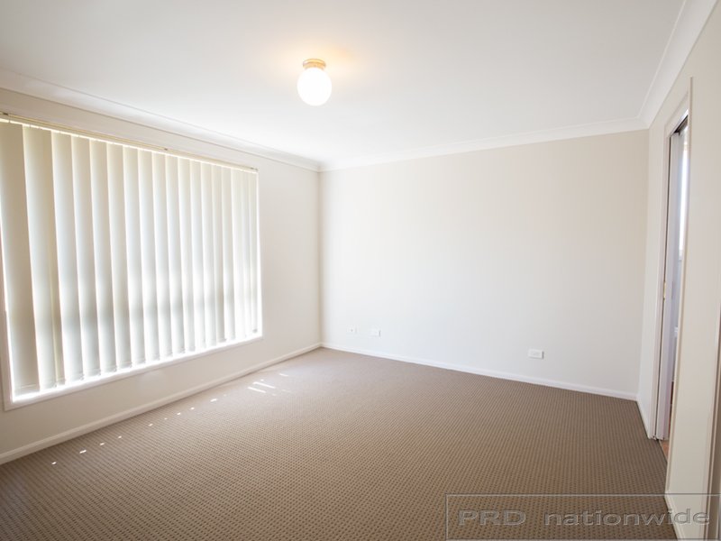 10 Margot Close BOLWARRA 2