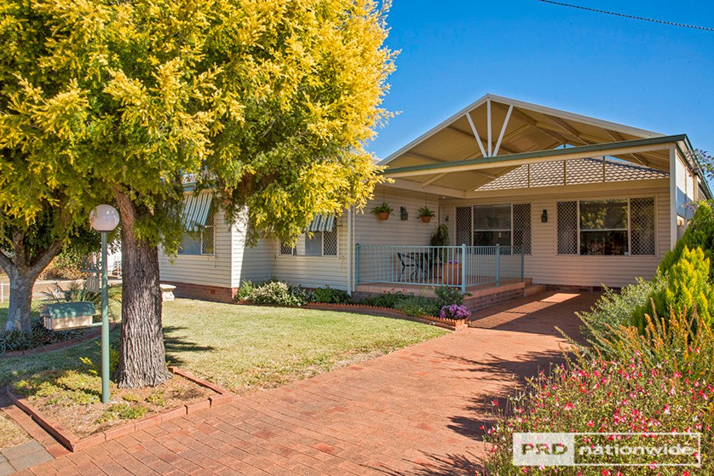 10 Marie Avenue TAMWORTH 1