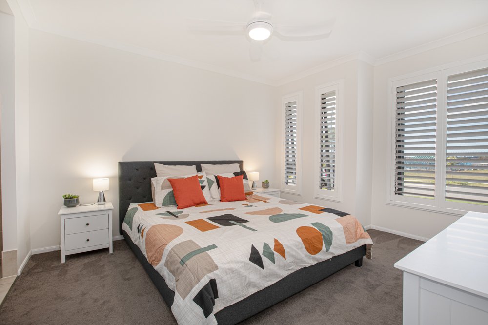 10 Marika Street LOCHINVAR 7