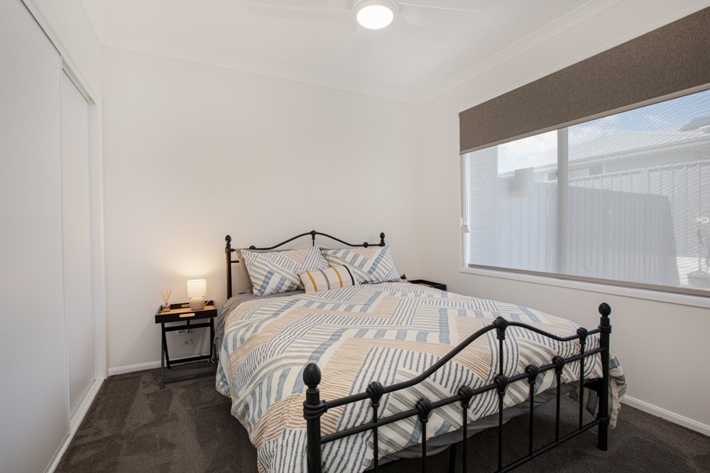 10 Marika Street LOCHINVAR 15